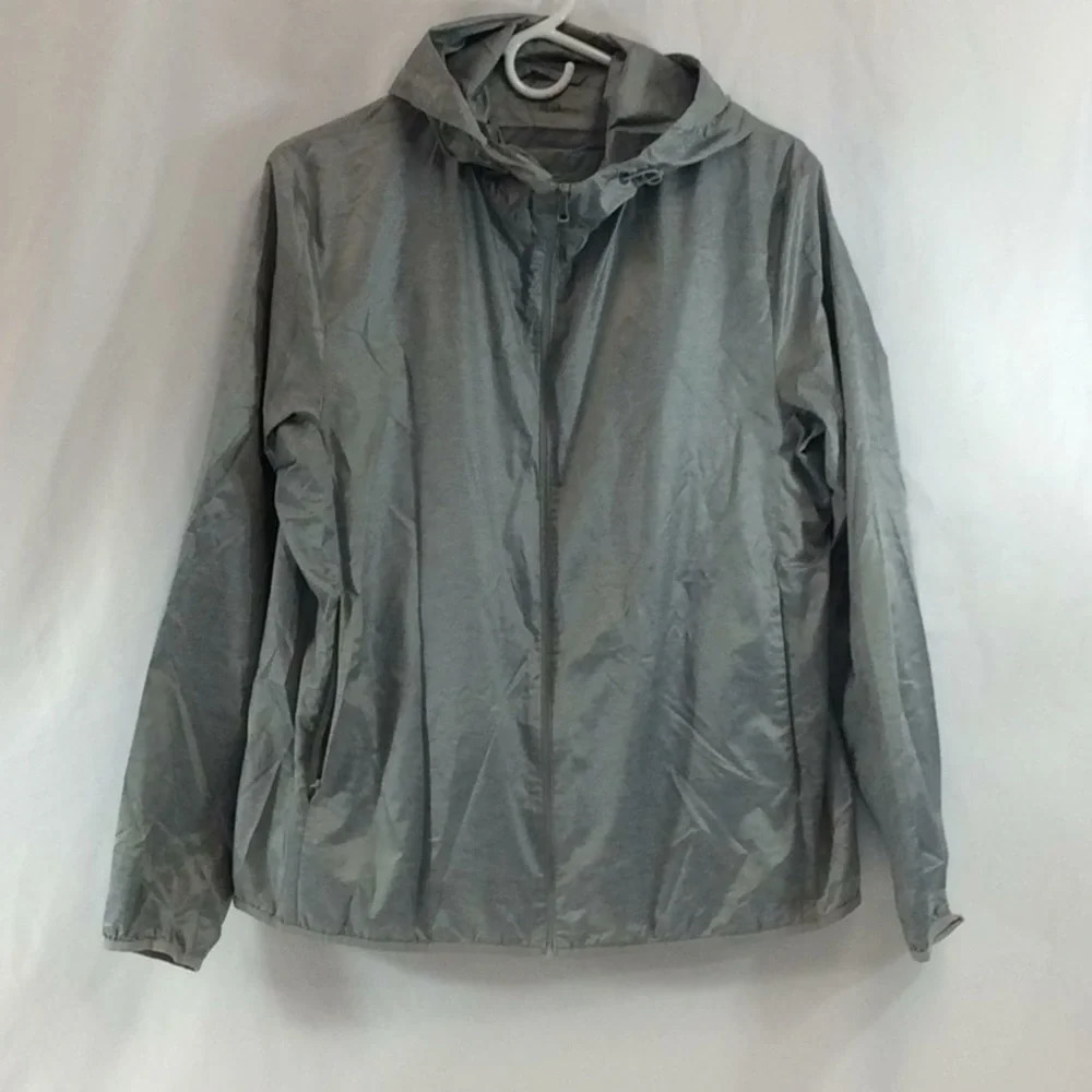 Uniqlo Men’s Light Zip-Up Thin  Summer Jacket W/ Pockets L